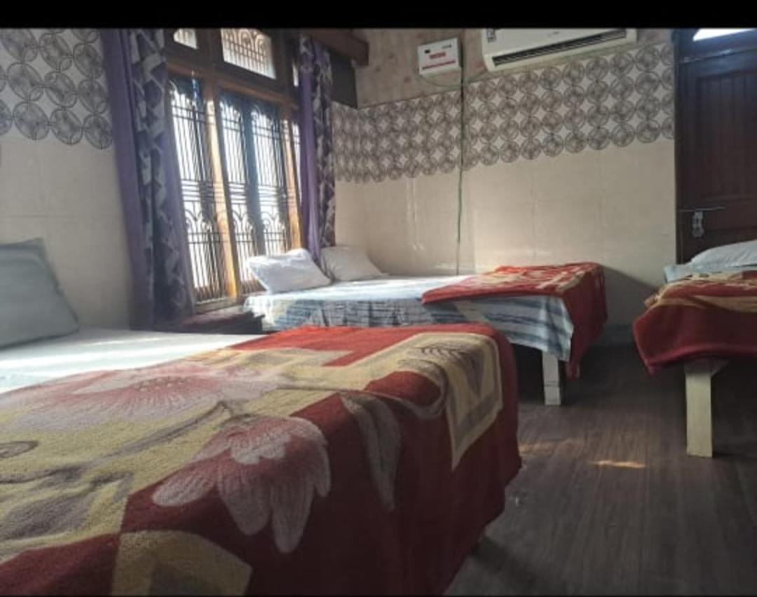 Kashi Annapurna Guest House Varanasi Værelse billede